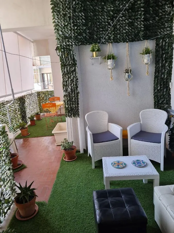 Appartamento La Maison Blanche Aeroporto di Catania Fontana Rossa
